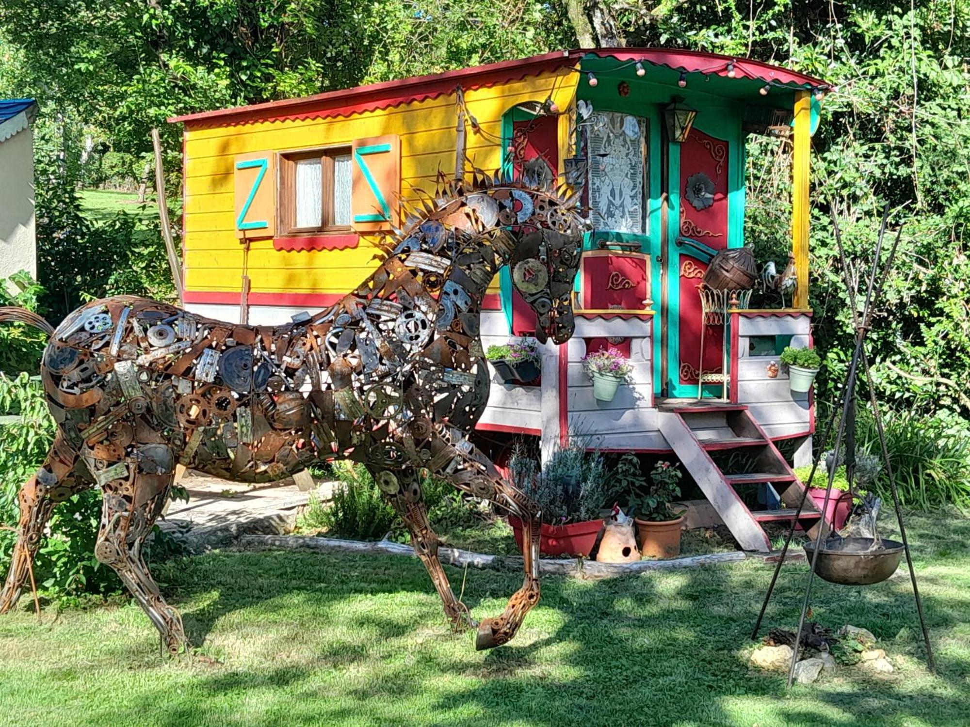 Le Madrigal Bed and Breakfast Mamers Exteriör bild
